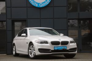 BMW - 518